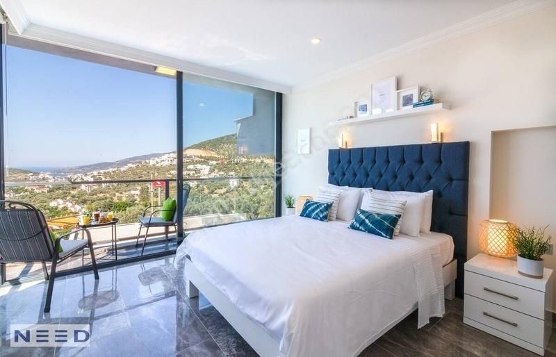 Kalkanda Satılık 4+1 Lüks Villa - Görsel 8