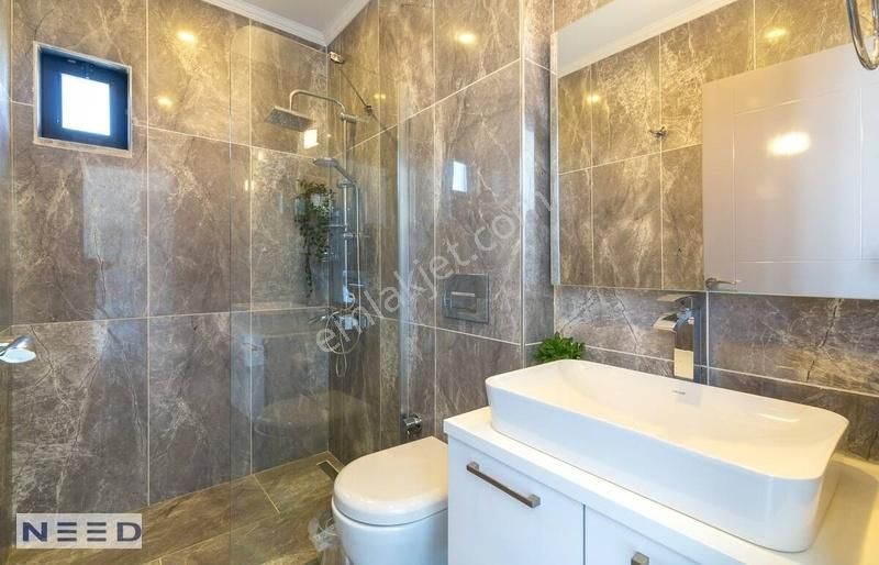 Kalkanda Satılık 4+1 Lüks Villa - Görsel 2