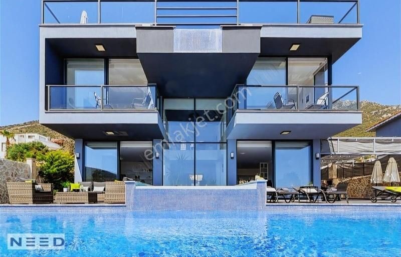 Kalkanda Satılık 4+1 Lüks Villa - Görsel 5