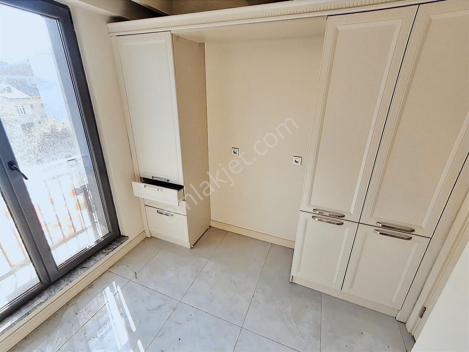 !!yaşam!!dan İskanlı Sıfır Asansörlü 2+1 80m²ulta Lüks Daire - Görsel 23