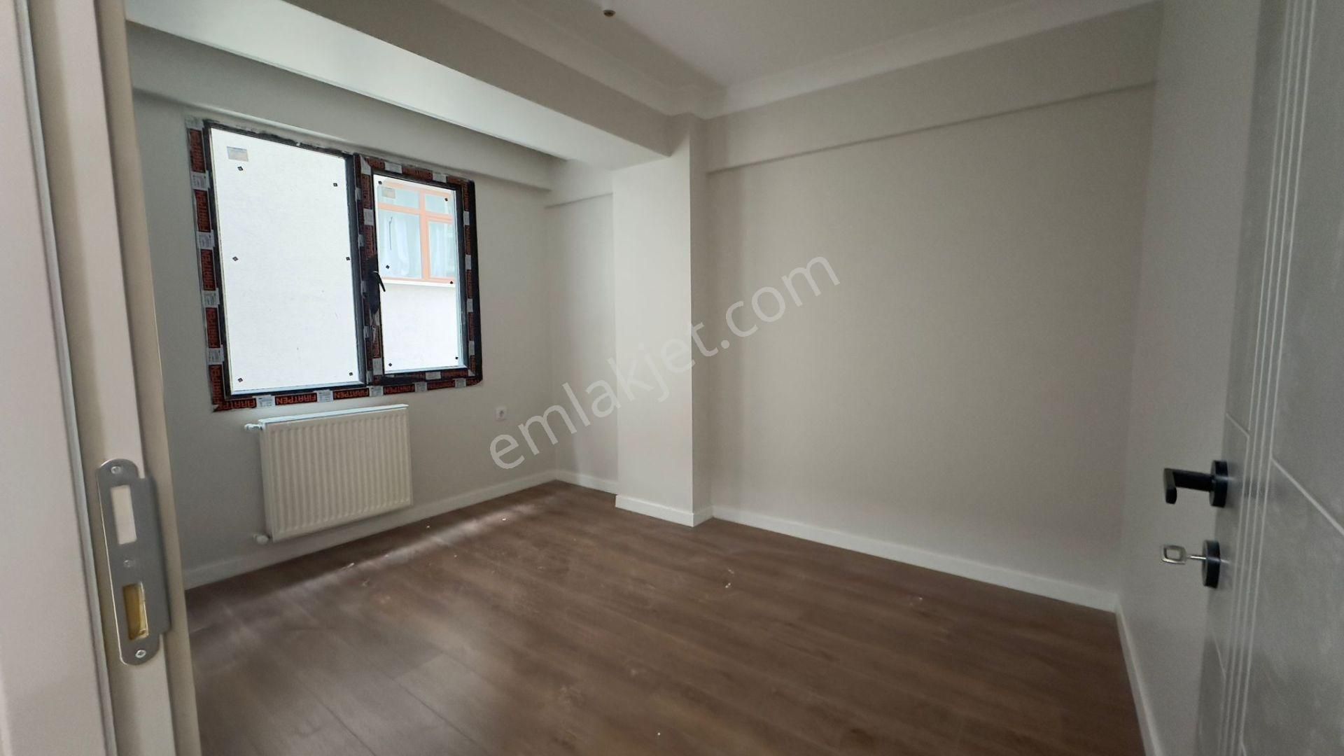 Başokur'dan Bahçelievler Siyavuşpaşa Mh. Yeni Binada Kiralık 2+1 - Görsel 6