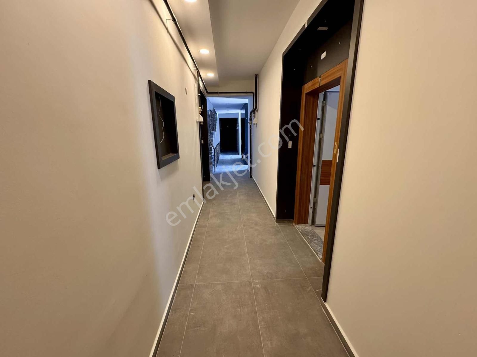 Kuşadasında Satılık Doğalgazlı Sıfır Site İçi 2+1 Daireler - Görsel 22