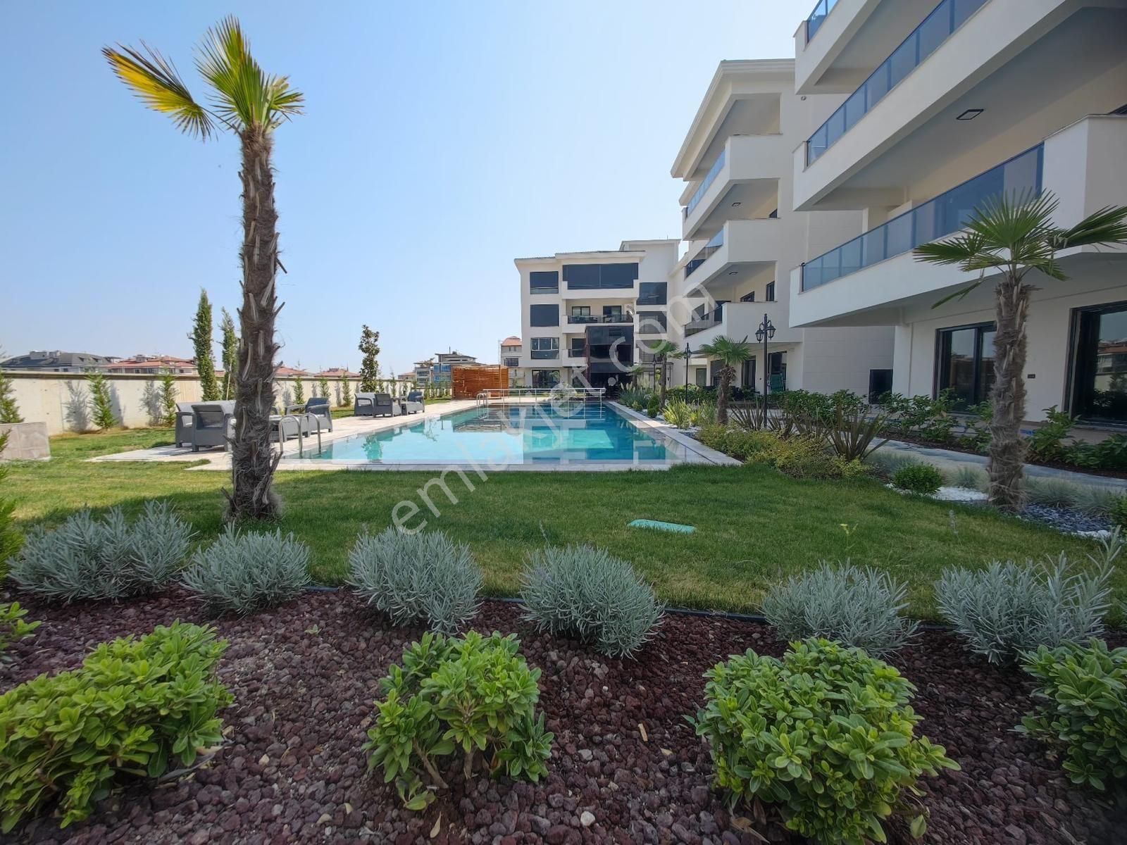 1200 Evler'de Site İçi 200 M2 3.5+1 E.banyo+g.odası+fitness Havuzlu - Görsel 32