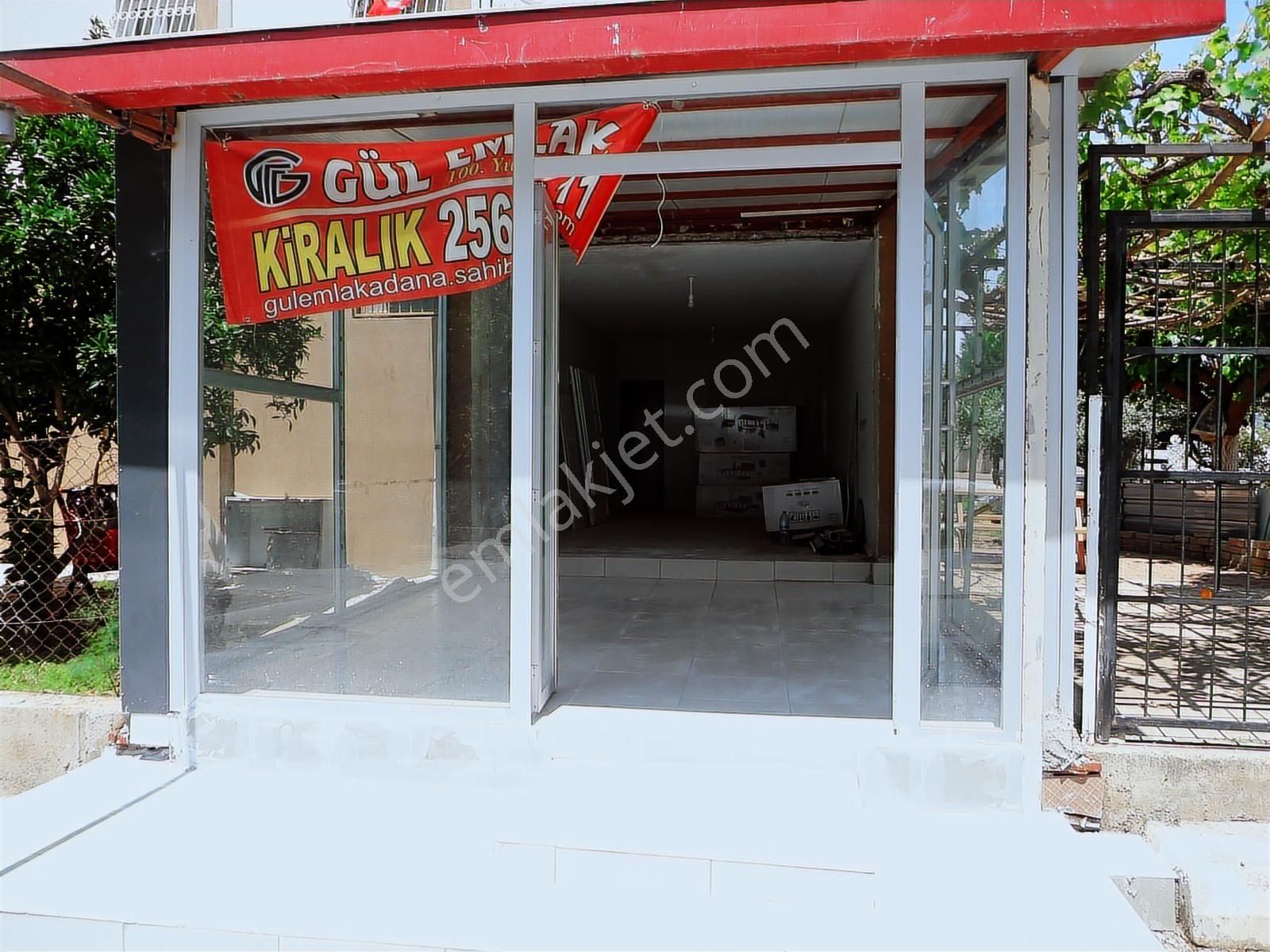 100.yılda,kapalı Semt Pazarı Civ.70 M2 Kiralık İşyeri - Görsel 12