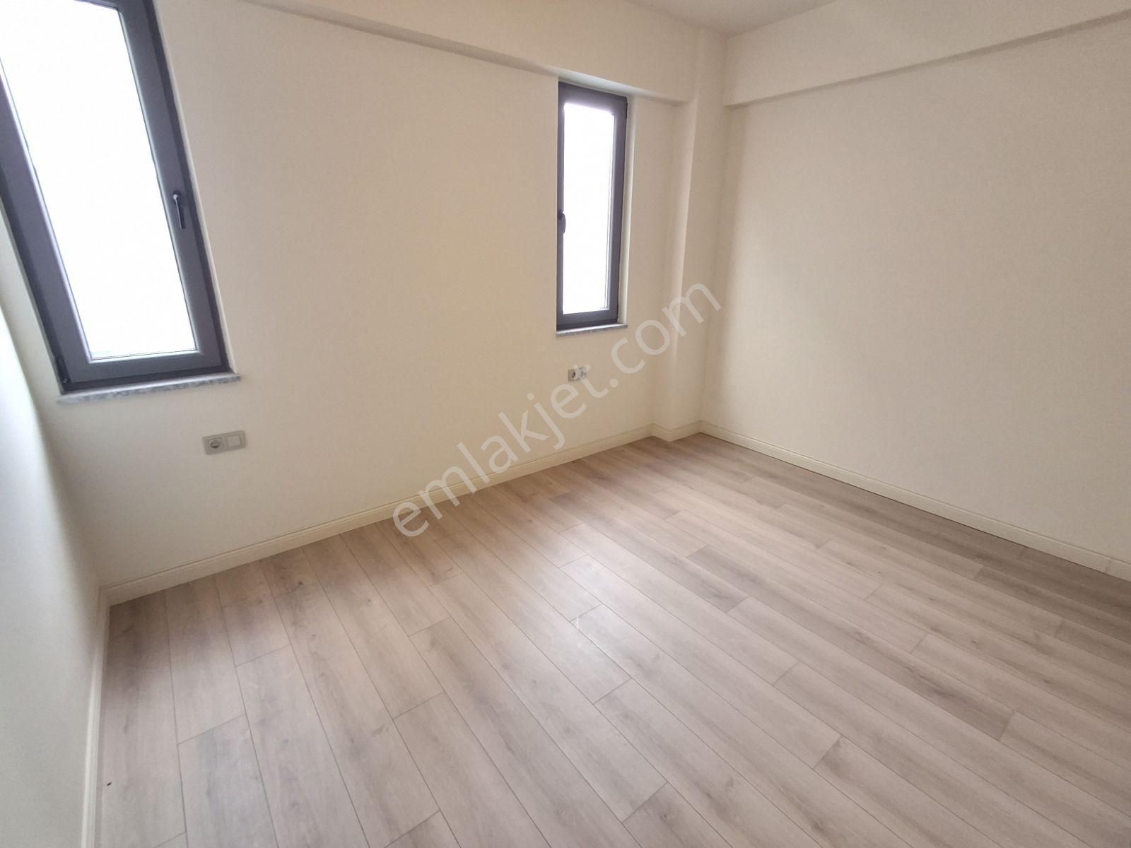 !!yaşam!!dan 15 Temmuz Metro Yakını 2+1 85m²ulta Lüks Daire - Görsel 29