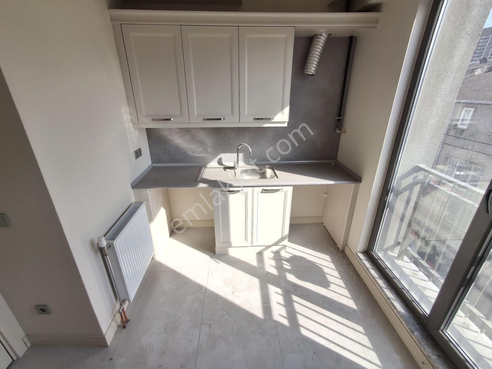 !!yaşam!!dan 15 Temmuz Metro Yakını 2+1 85m²ulta Lüks Daire - Görsel 14