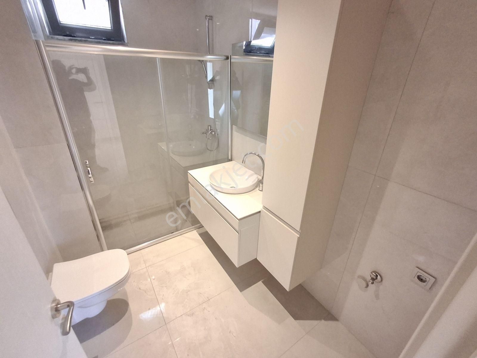 !!yaşam!!dan 15 Temmuz Metro Yakını 2+1 85m²ulta Lüks Daire - Görsel 32