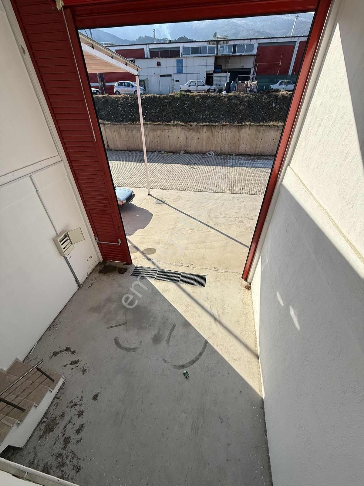 Kent Gayrimenkul'den Yeni Sanayi Sitesinde Kiralık Dükkan - Görsel 6