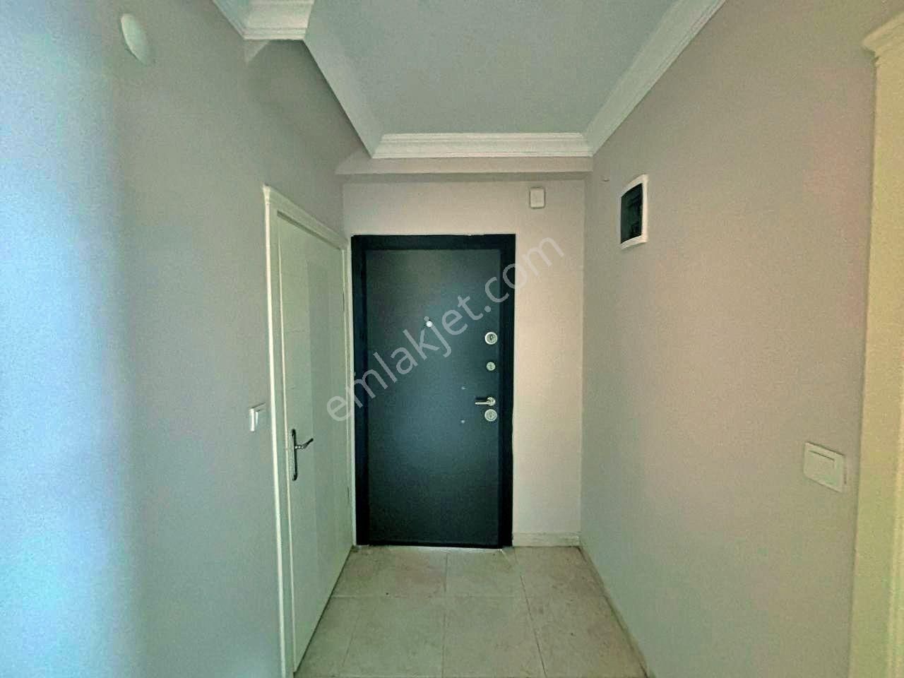 Uytundan Burhaniye Örende Bahçeli Geniş Teraslı 4+1 Villa - Görsel 33