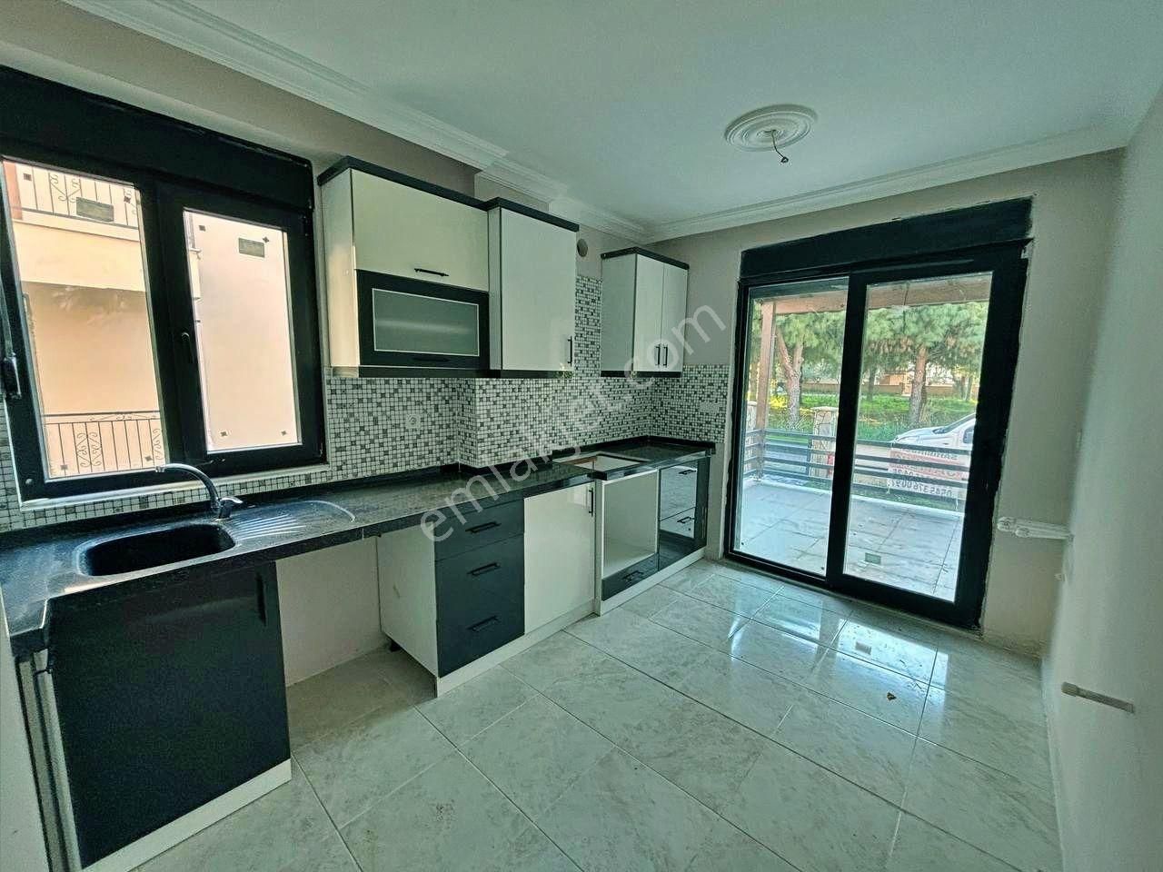 Uytundan Burhaniye Örende Bahçeli Geniş Teraslı 4+1 Villa - Görsel 4