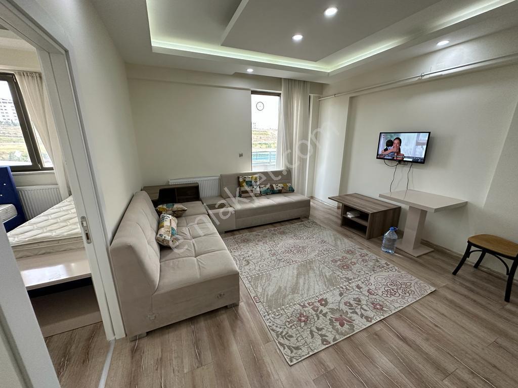 Amazondan Üniversite Civarı Eşyalı 1+1 Kiralık Fırsat Daire !!! - Görsel 13