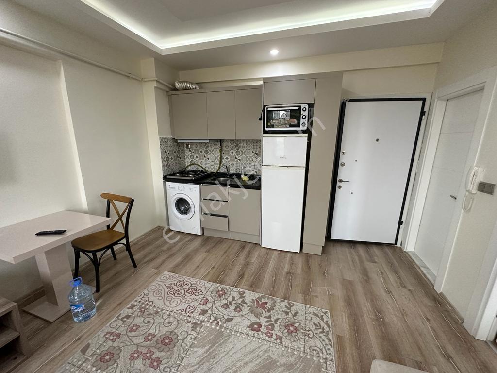 Amazondan Üniversite Civarı Eşyalı 1+1 Kiralık Fırsat Daire !!! - Görsel 14