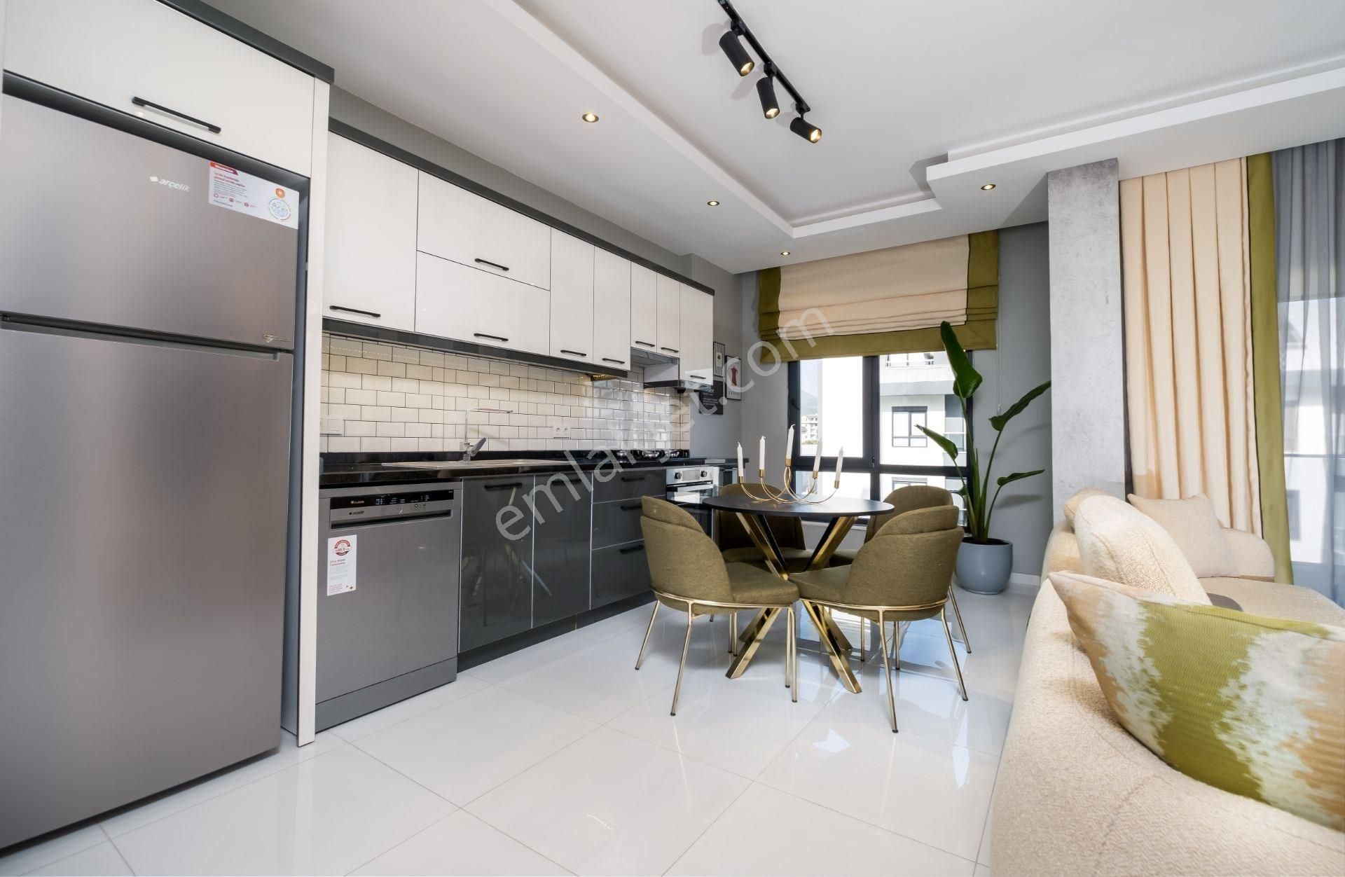 Alanya Oba’da Satılık 3+1 Geniş Daire – Full Eşyalı, Havuz Ve Dağ Manzaralı - Görsel 7