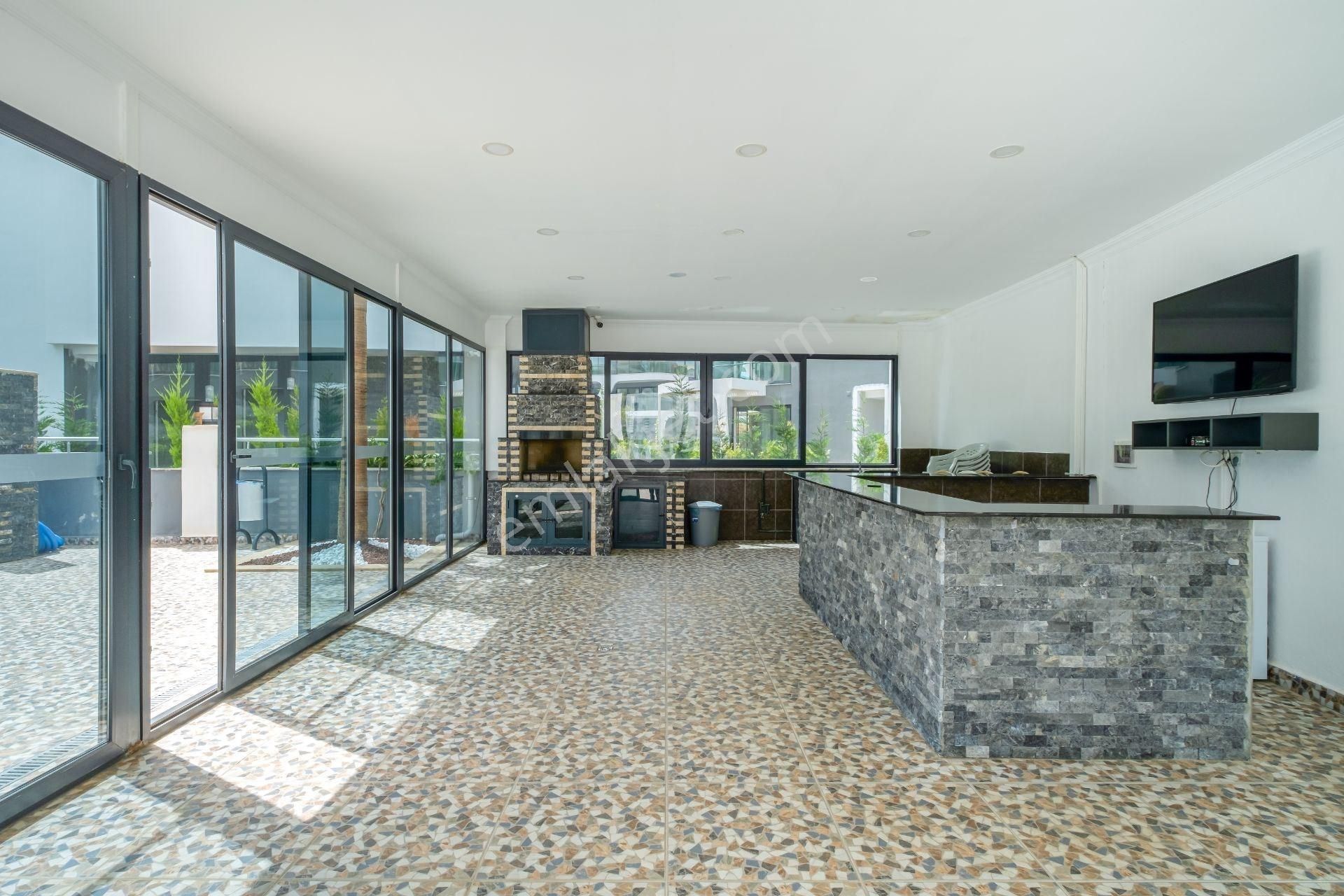 Alanya Oba’da Satılık 3+1 Geniş Daire – Full Eşyalı, Havuz Ve Dağ Manzaralı - Görsel 29