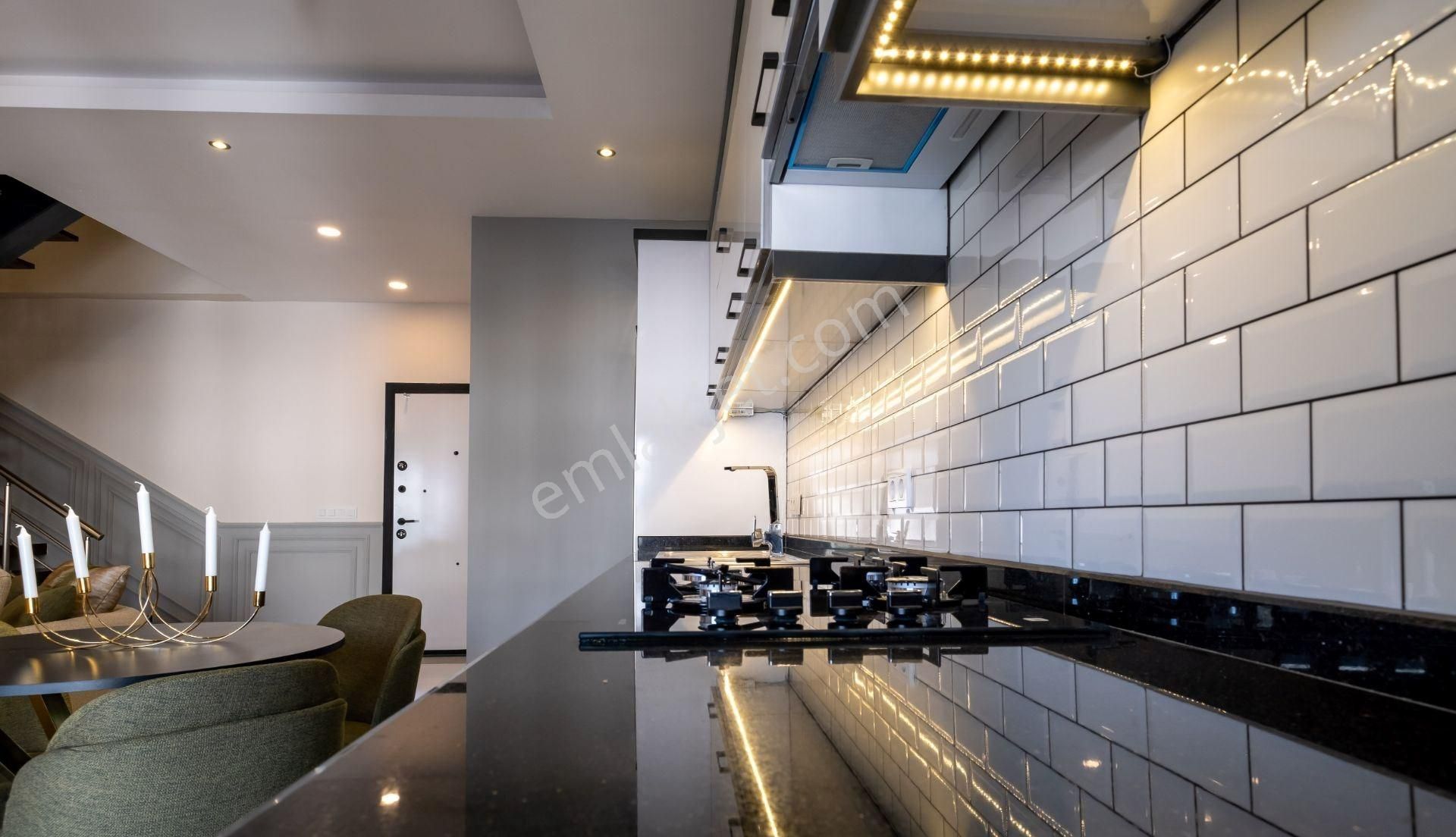 Alanya Oba’da Satılık 3+1 Geniş Daire – Full Eşyalı, Havuz Ve Dağ Manzaralı - Görsel 17