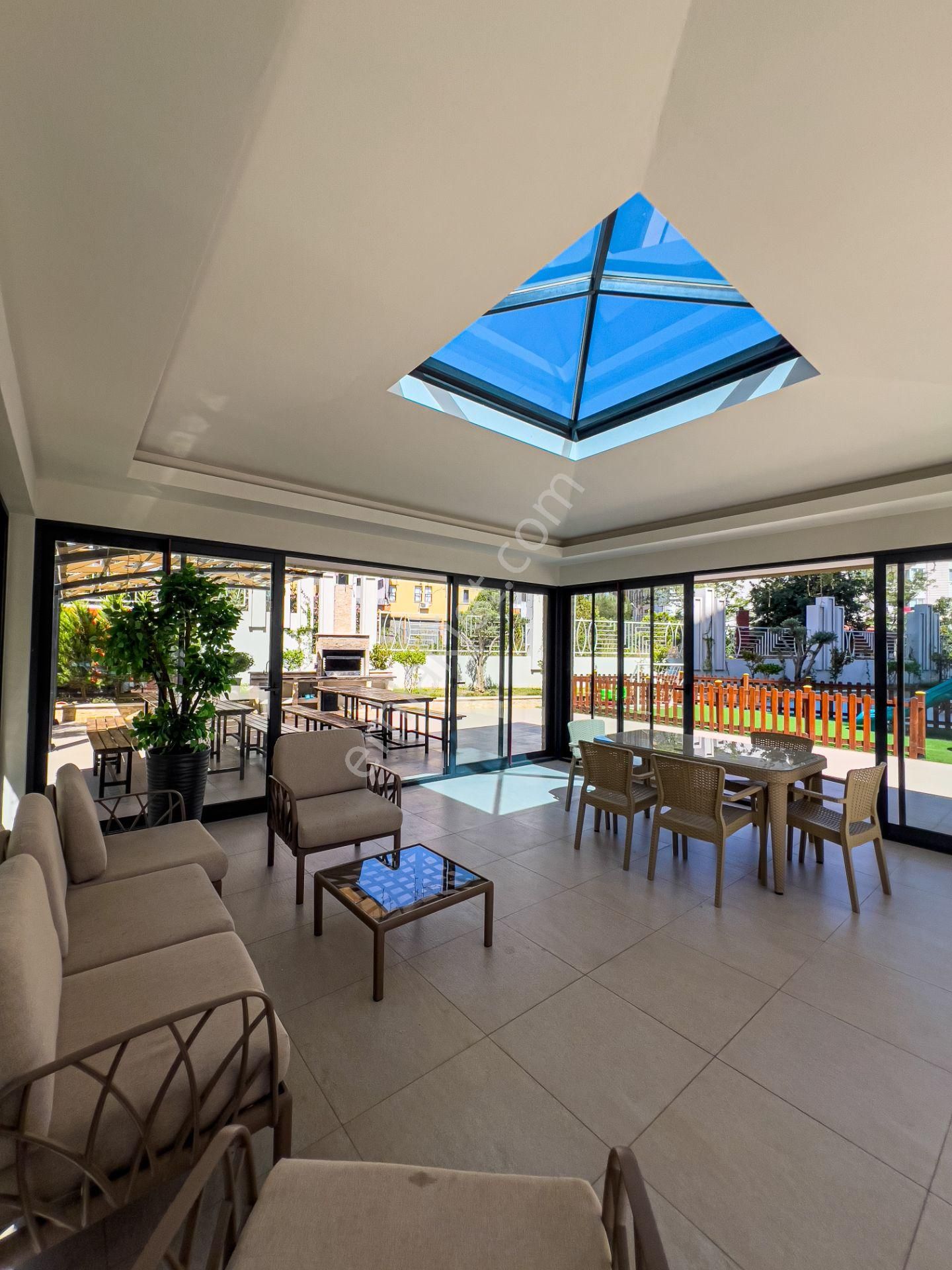 Alanya Merkez Yekta Royal 1+1 Eşyalı Full Aktivite (ru.en.) - Görsel 15