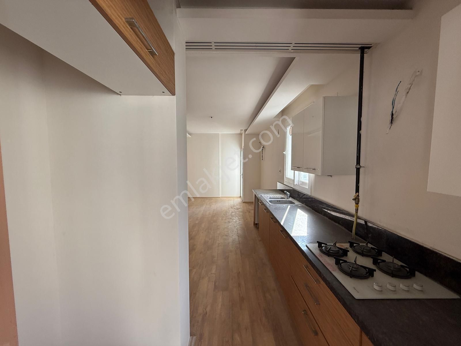 3ev Emlaktan Mavibulvar Metro Durağı Yanı 3+1 Kiralık Daire - Görsel 14