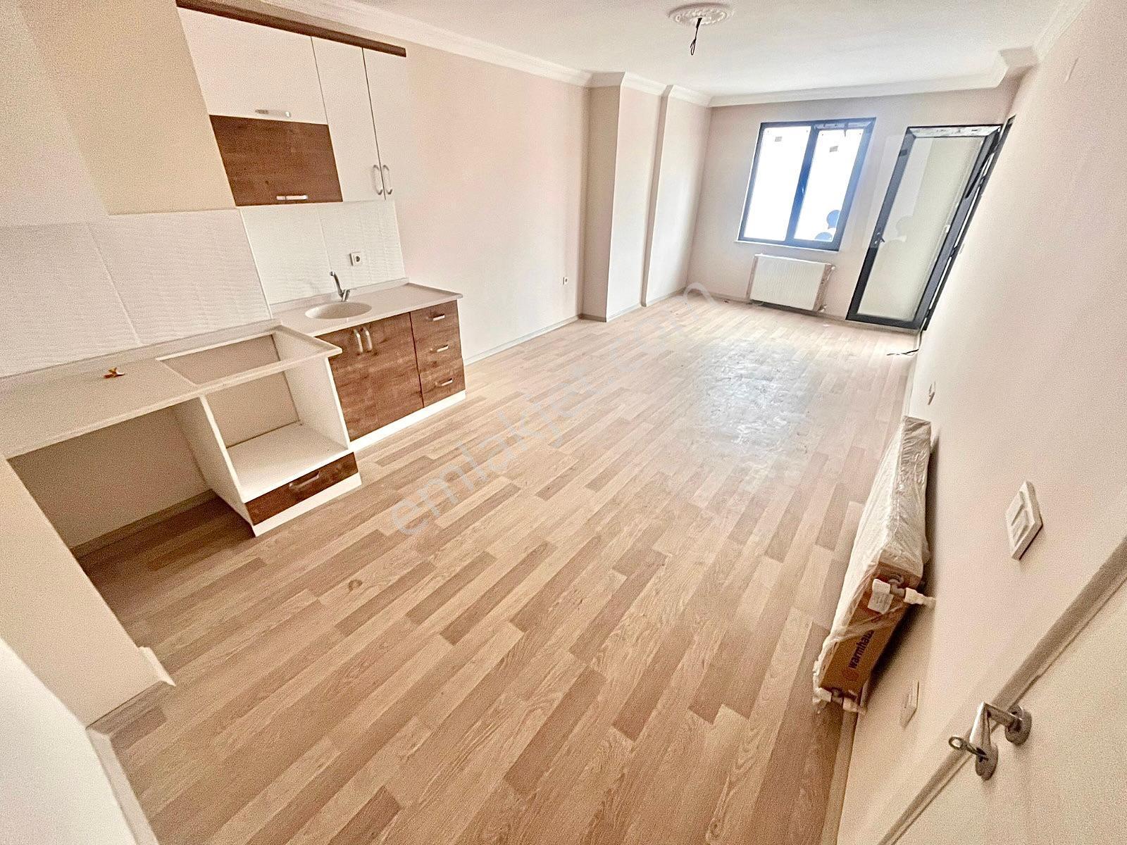 Home And Cardan Tuzcumuratda Fırsat 3+1 Satılık Daire - Görsel 3