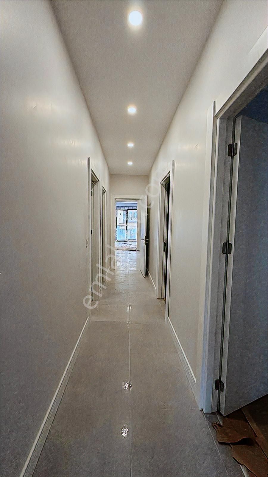 Suadiye'nin En Prestijli Sokağında Sıfır 4+1 Kiralık Daire - Görsel 5