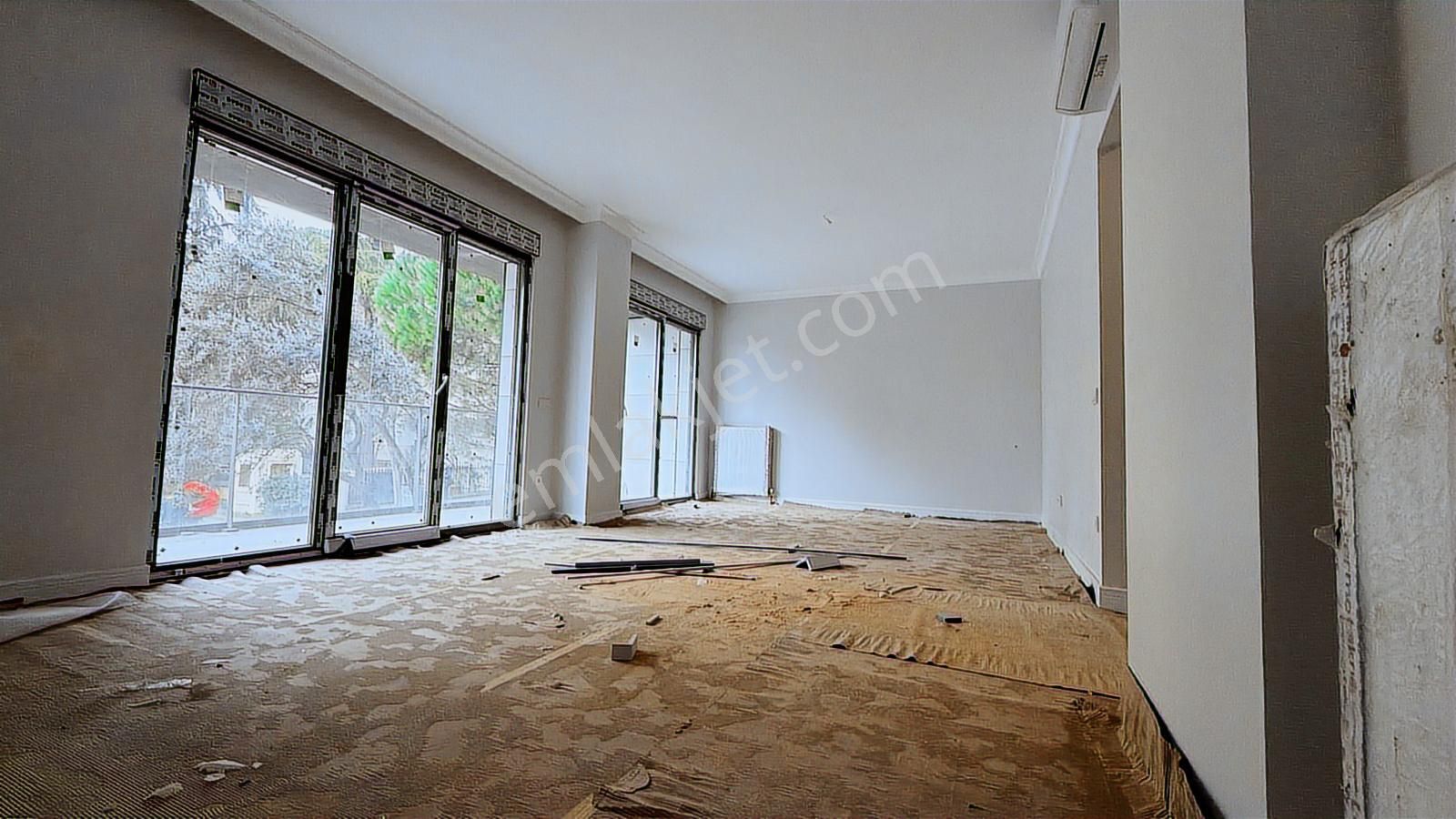 Suadiye'nin En Prestijli Sokağında Sıfır 4+1 Kiralık Daire - Görsel 4