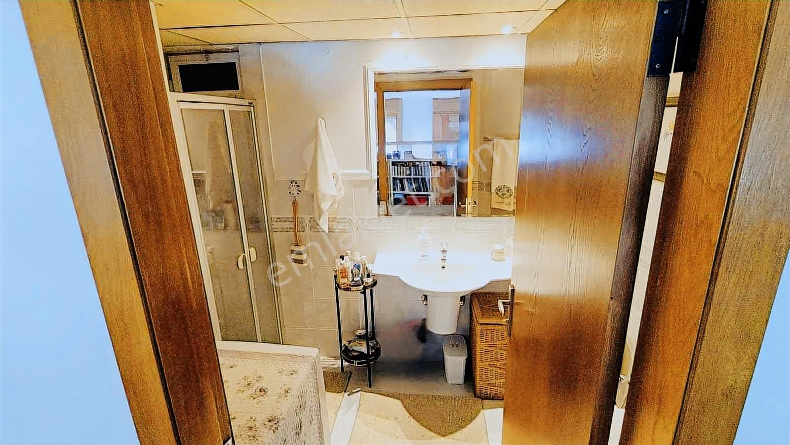 Bostanlı'da Villa Tadında Bahçeli Satılık 4+1 Dubleks - Görsel 23