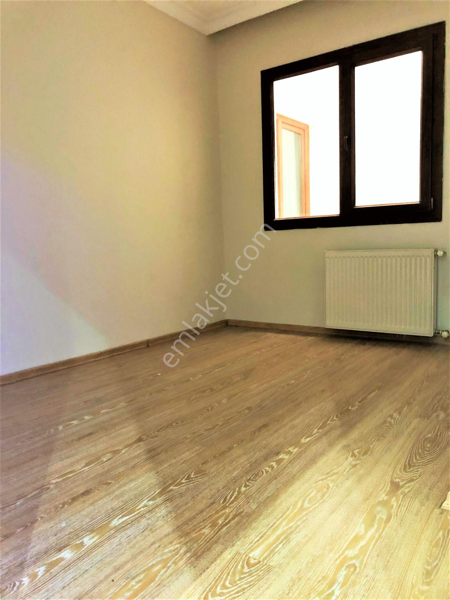 Karşıyaka Şemikler Merkez Balkonlu Genç Binada Kiralık 3+1 Daire - Görsel 27