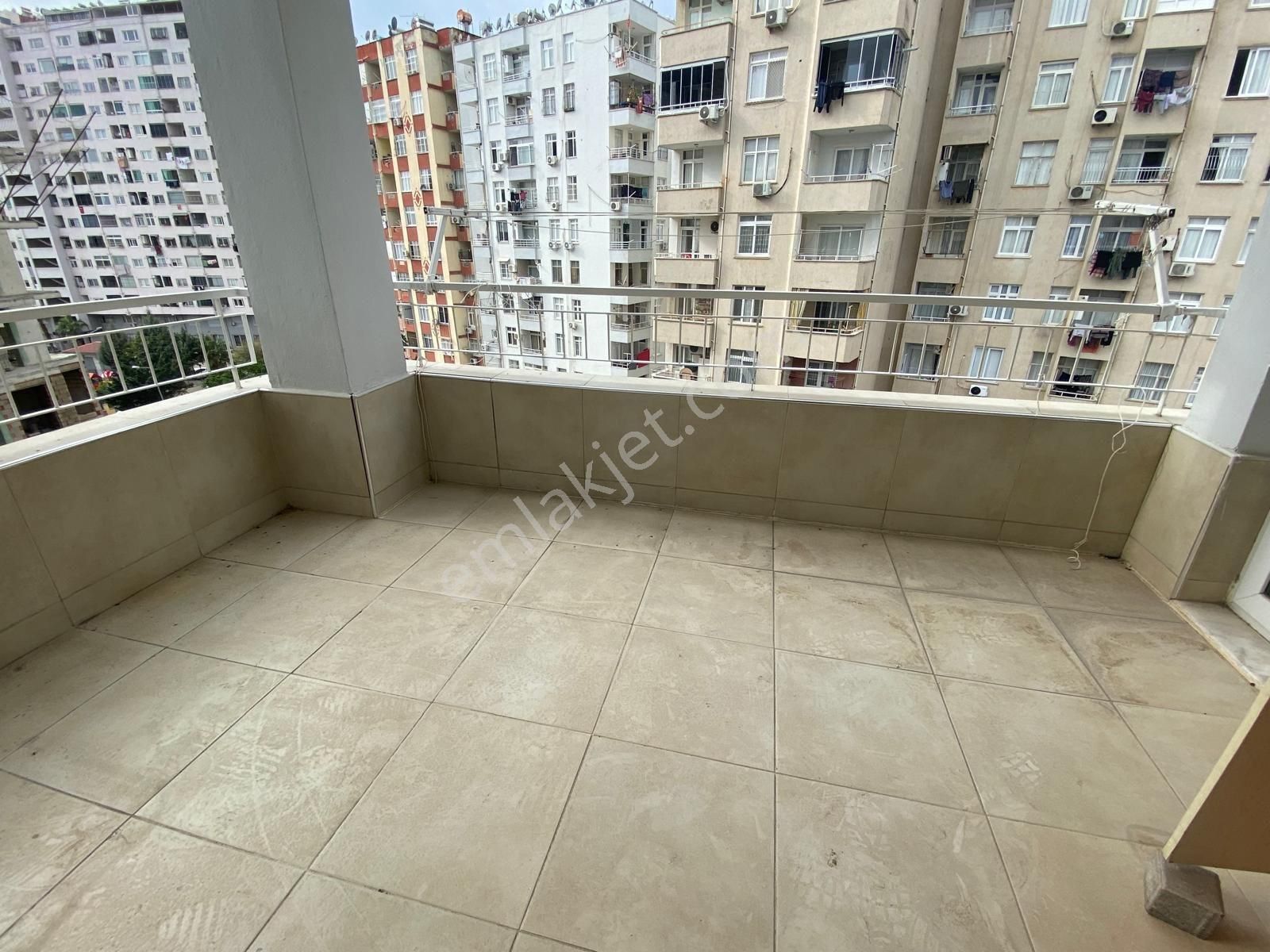 Mavi Bulvar 3+1 Satılık Hasarsız Daire - Görsel 4