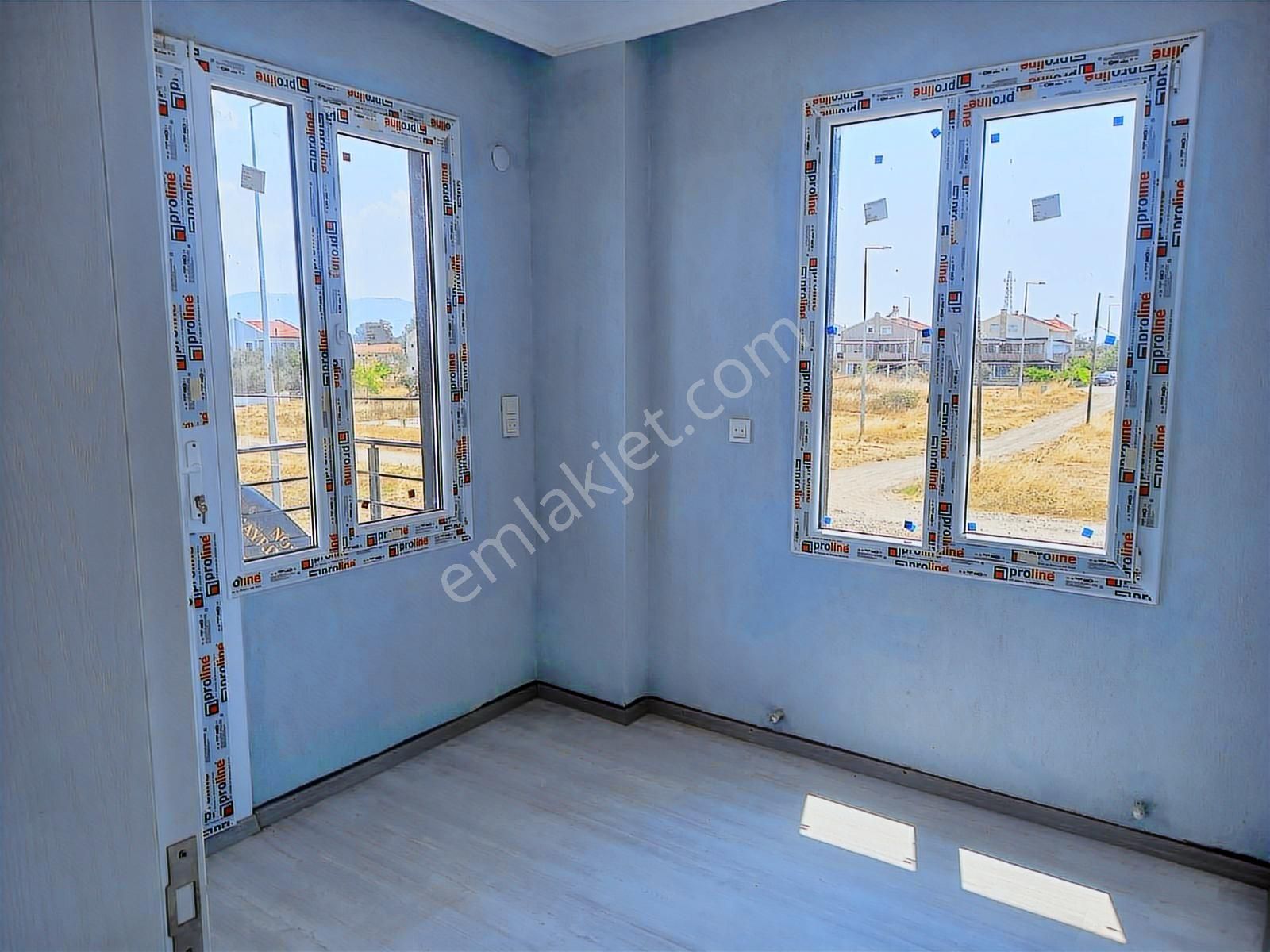 Altınova Kazan Sitesinde Satılık Müstakil 2+1 Villa - Görsel 13