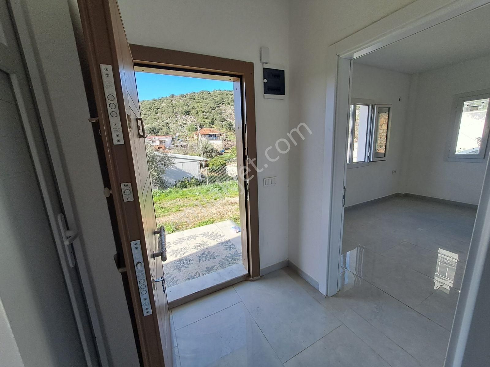 Selçuk Zeytinköy Müstakil Ev [ Betonarme] - Görsel 2