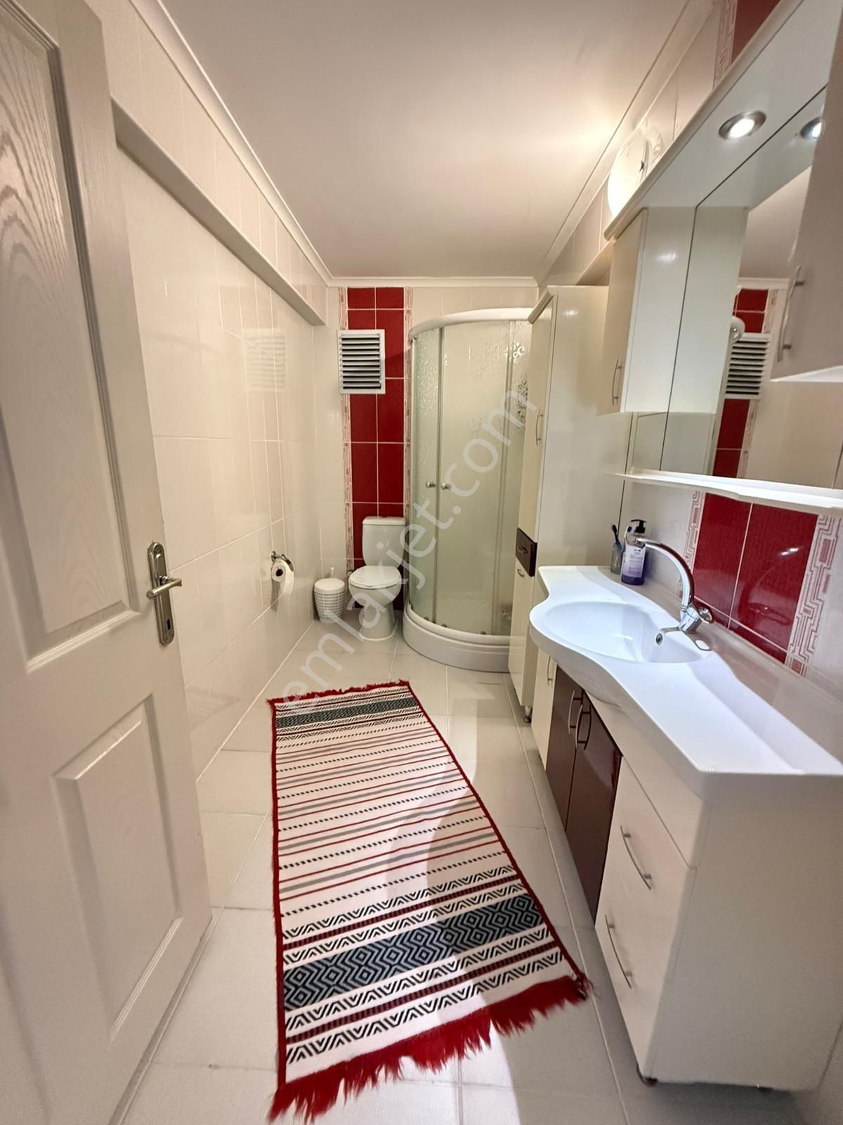 Şehitler Cadde Yakını Asansörlü Panoramik Manzaralı 4+1 Dubleks - Görsel 2