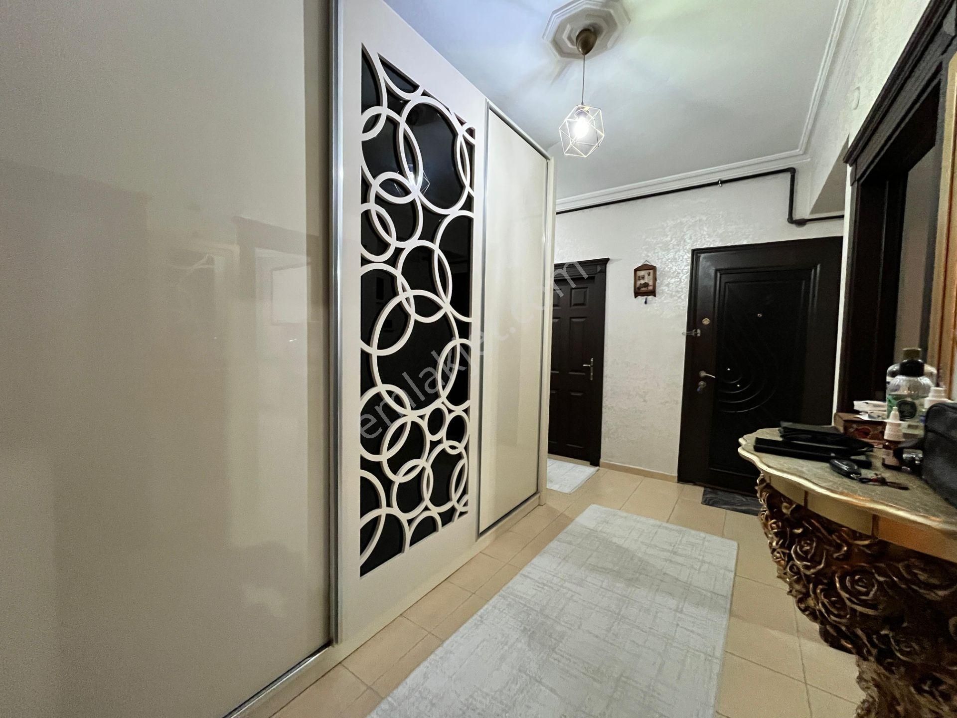 Onur Sitesinde , Arakat D.gazlı Ebv. Banyolu 170 M² 3+1 - Görsel 25