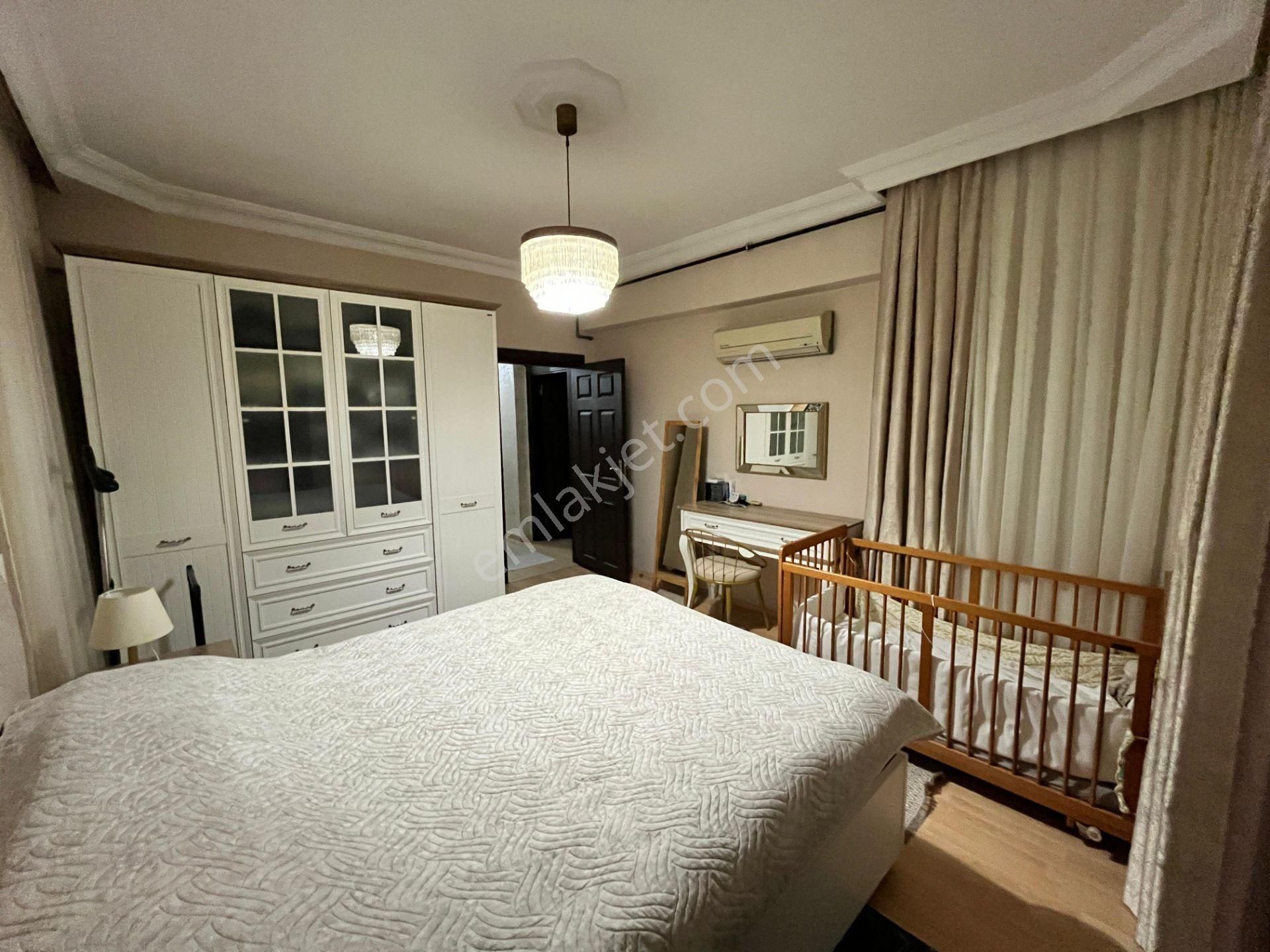 Onur Sitesinde , Arakat D.gazlı Ebv. Banyolu 170 M² 3+1 - Görsel 15