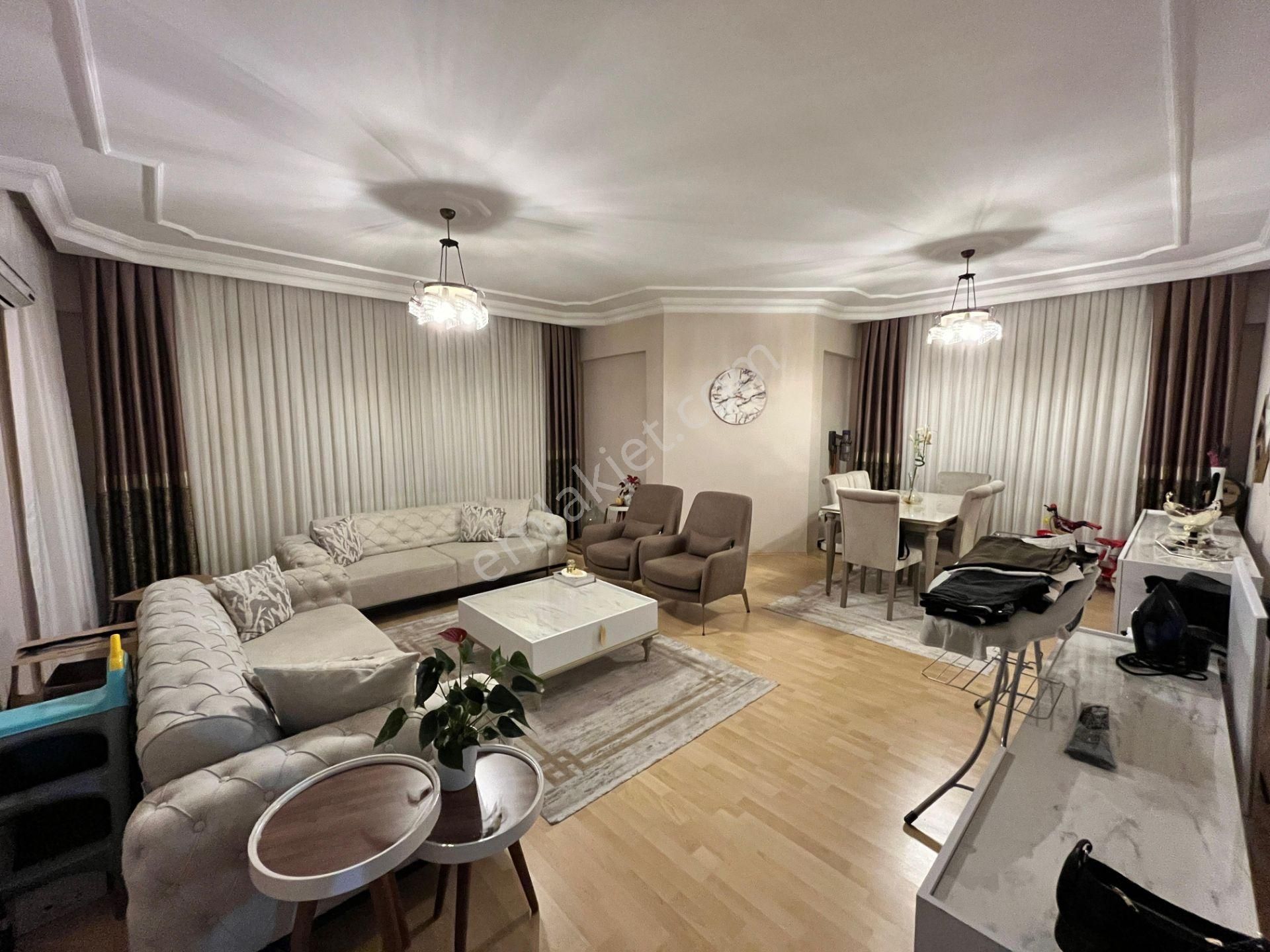 Onur Sitesinde , Arakat D.gazlı Ebv. Banyolu 170 M² 3+1 - Görsel 12