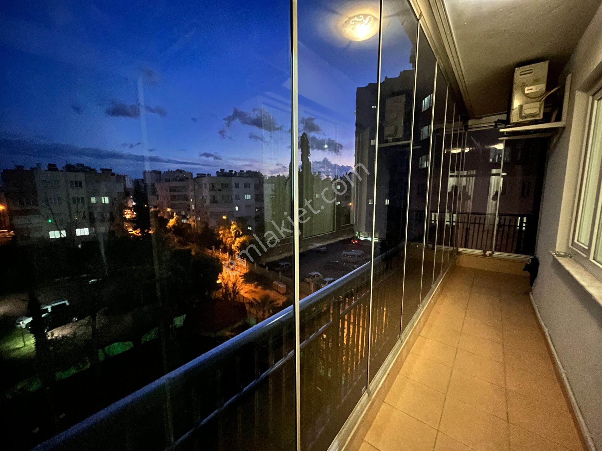 Onur Sitesinde , Arakat D.gazlı Ebv. Banyolu 170 M² 3+1 - Görsel 26