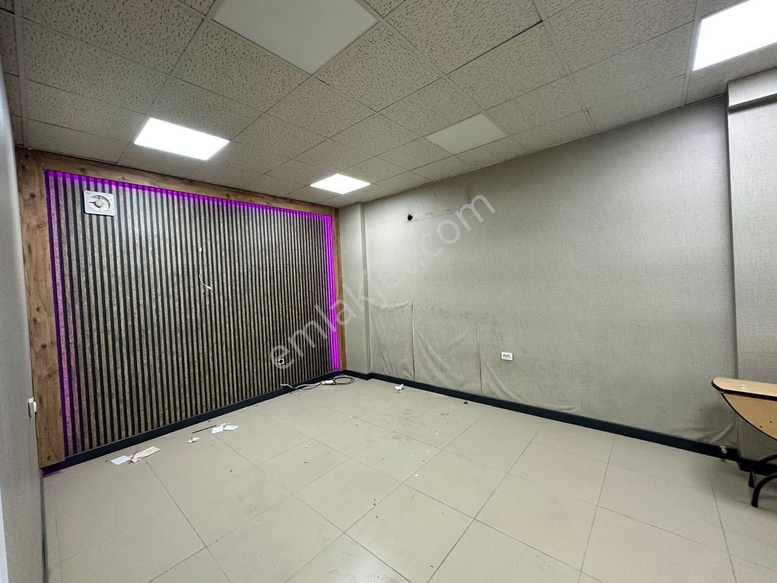 Tepeköy Çarşı İçinde Takasa Açık Dükkan - Görsel 3