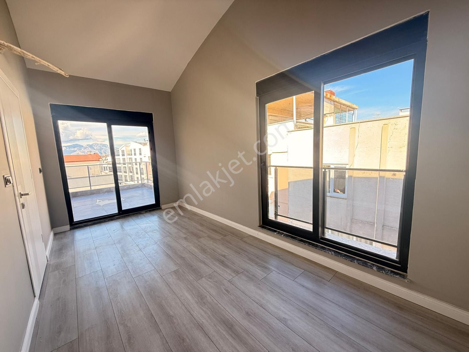 Çaybaşı’nda Sıfır Lüks 5+1 Dubleks Daire - Görsel 19