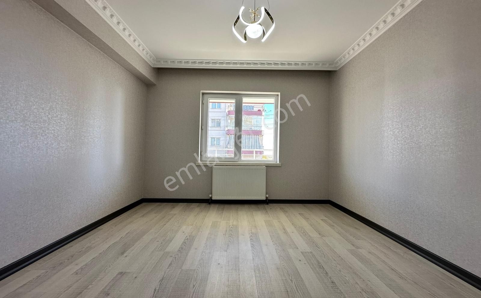 Keçiören Karakaya'da Cadde Yakını Masrafsız Katta 3+1 Daire - Görsel 32