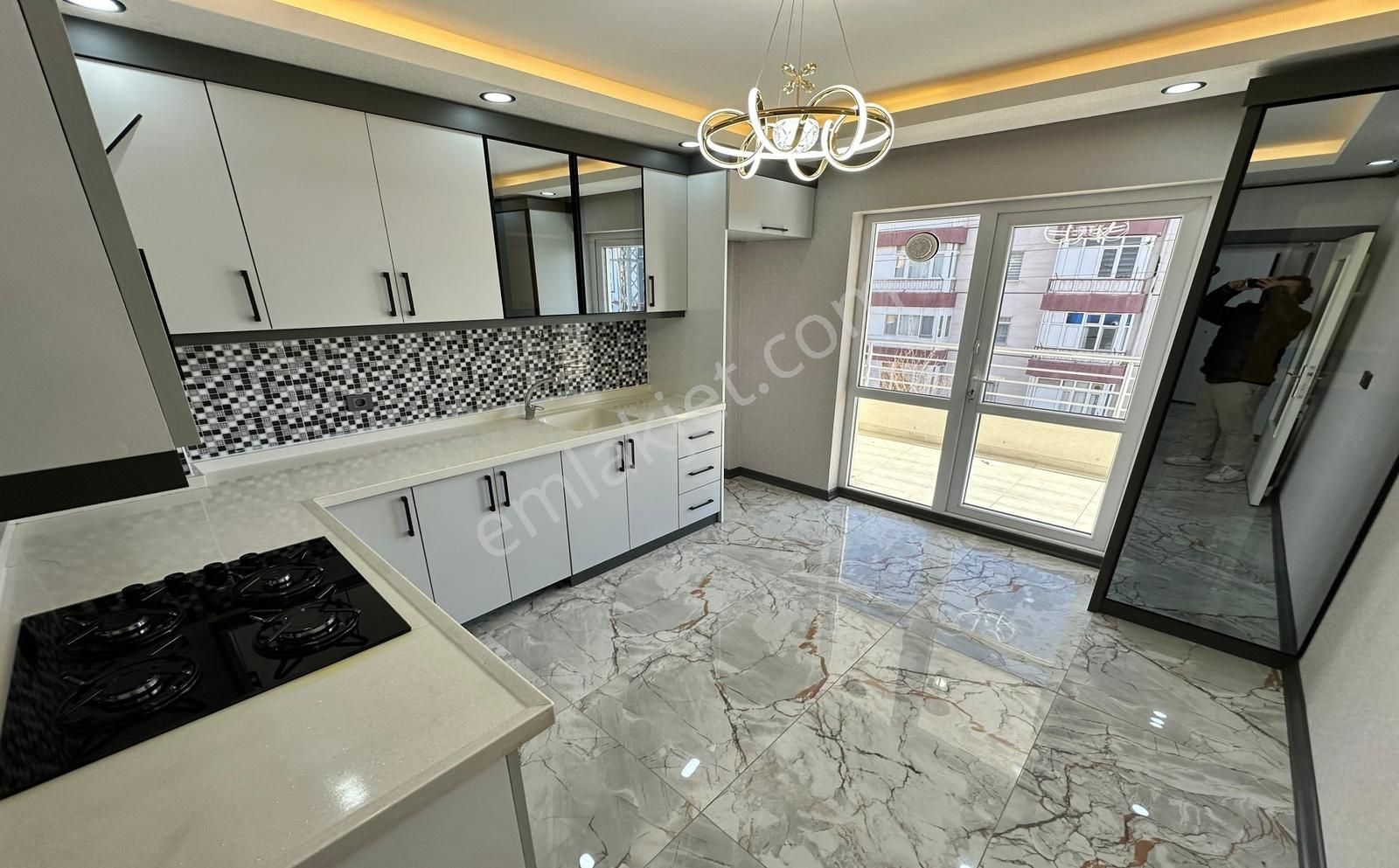 Keçiören Karakaya'da Cadde Yakını Masrafsız Katta 3+1 Daire - Görsel 35