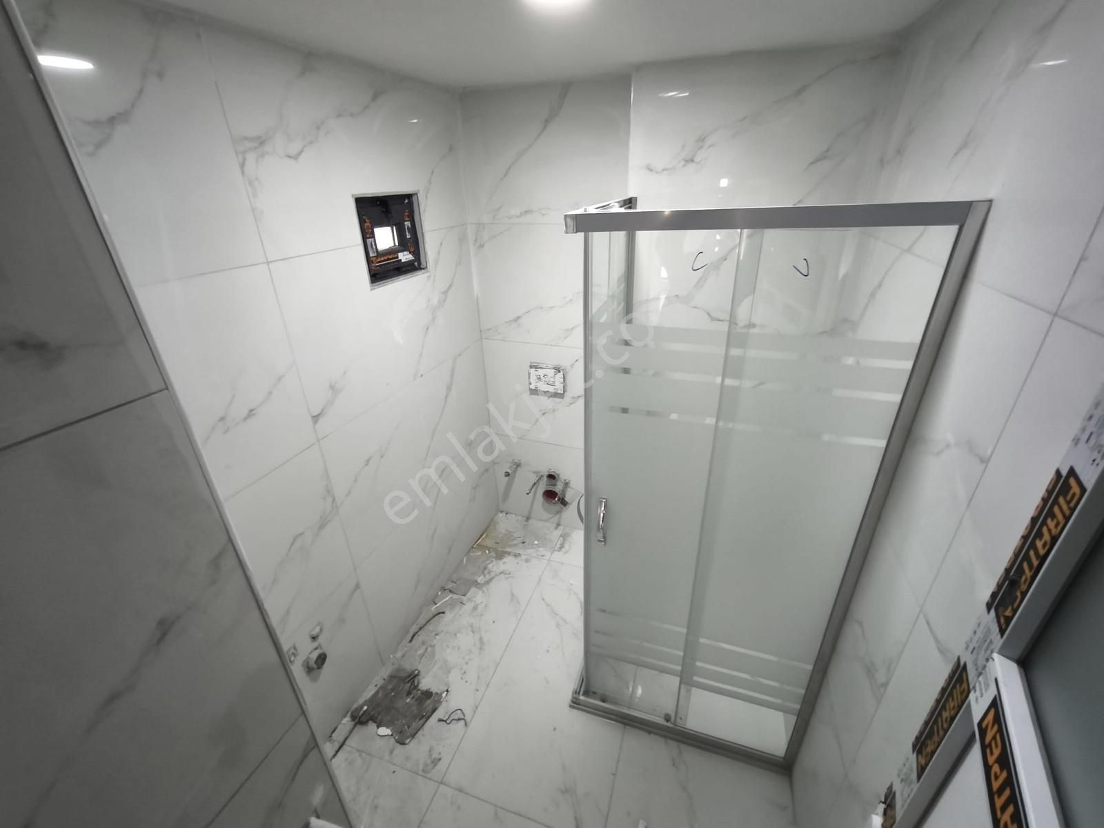 Üç Kardeşler'den İsmetpaşa Mah. Sıfır Cadde Dibi 3+1 120m² Daire - Görsel 15