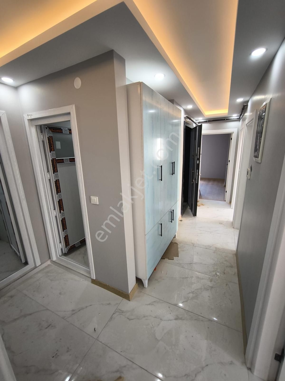 Üç Kardeşler'den İsmetpaşa Mah. Sıfır Cadde Dibi 3+1 120m² Daire - Görsel 8
