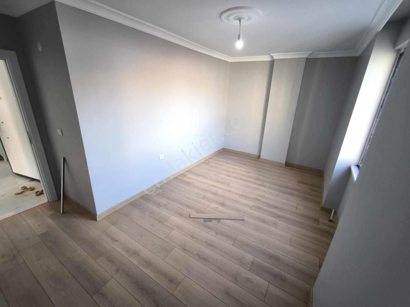 Üç Kardeşler'den İsmetpaşa Mah. Sıfır Cadde Dibi 3+1 120m² Daire - Görsel 24