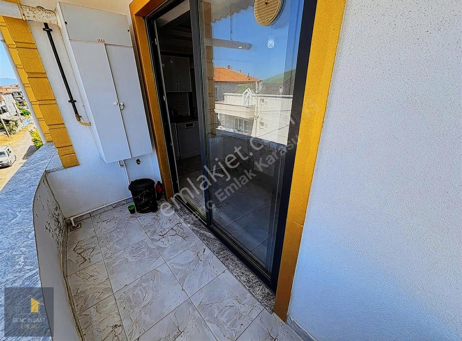 Karasu'da Merkezi Konumda Sıfır Eşyalı 2+1 Kiralık Daire - Görsel 10