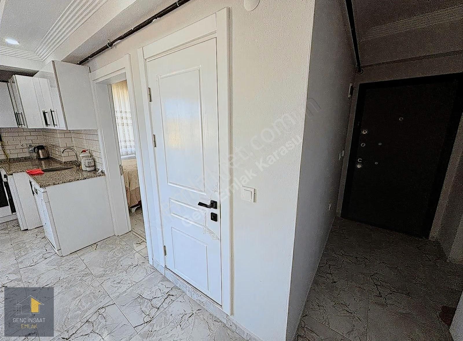 Karasu'da Merkezi Konumda Sıfır Eşyalı 2+1 Kiralık Daire - Görsel 2