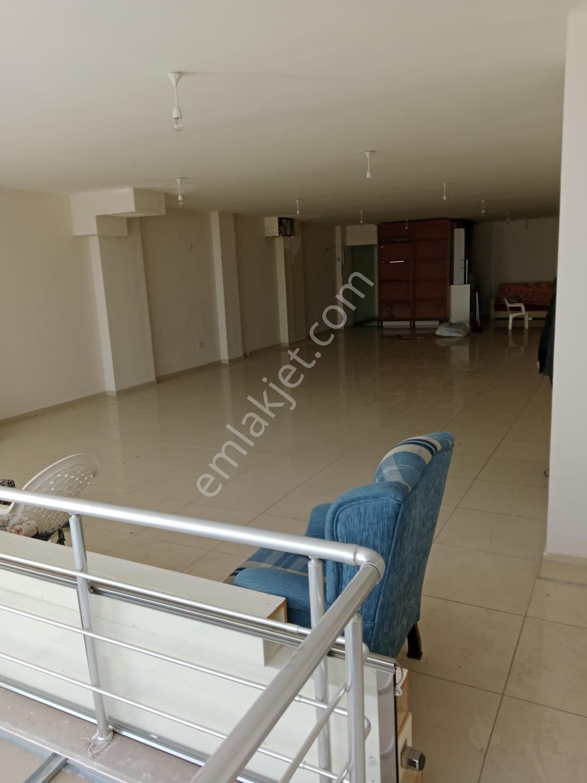 Reşadiye Mahallesin'de Merkezi Konumda!! 2 Katlı Dükkan !!! - Görsel 13