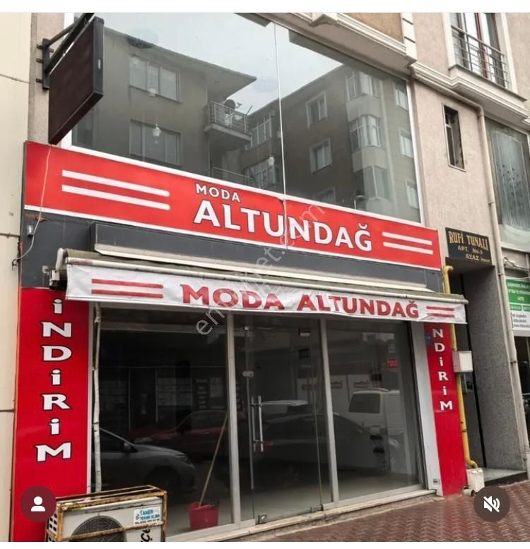 Reşadiye Mahallesin'de Merkezi Konumda!! 2 Katlı Dükkan !!!