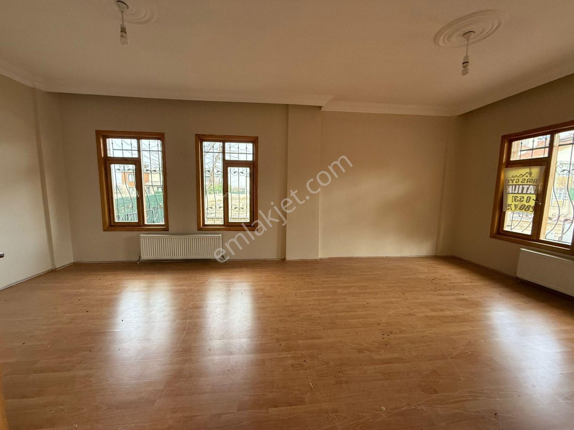 Buhara Mahallesinde Müstakil Dubleks 3+1 Bahçeli Daire Villa Tarzında - Görsel 12