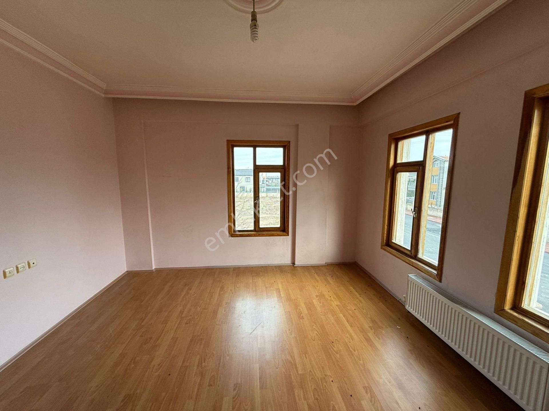 Buhara Mahallesinde Müstakil Dubleks 3+1 Bahçeli Daire Villa Tarzında - Görsel 13