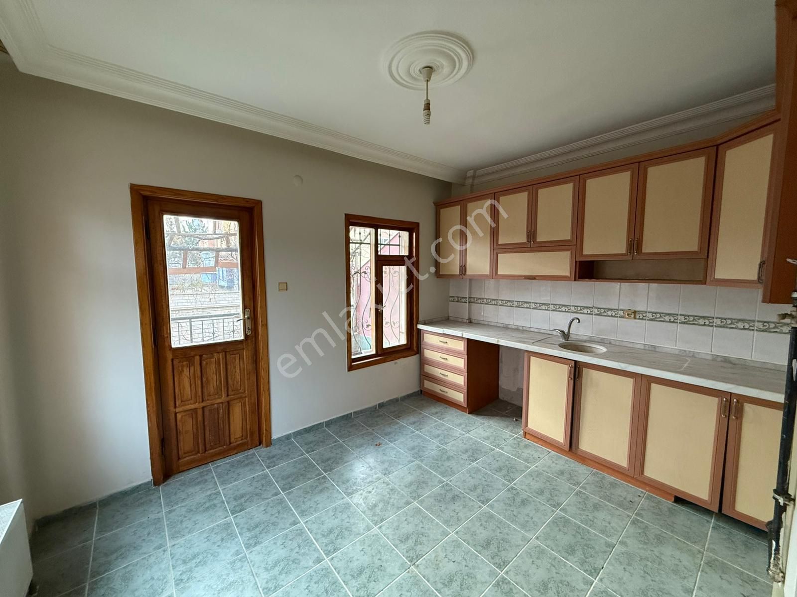 Buhara Mahallesinde Müstakil Dubleks 3+1 Bahçeli Daire Villa Tarzında - Görsel 6