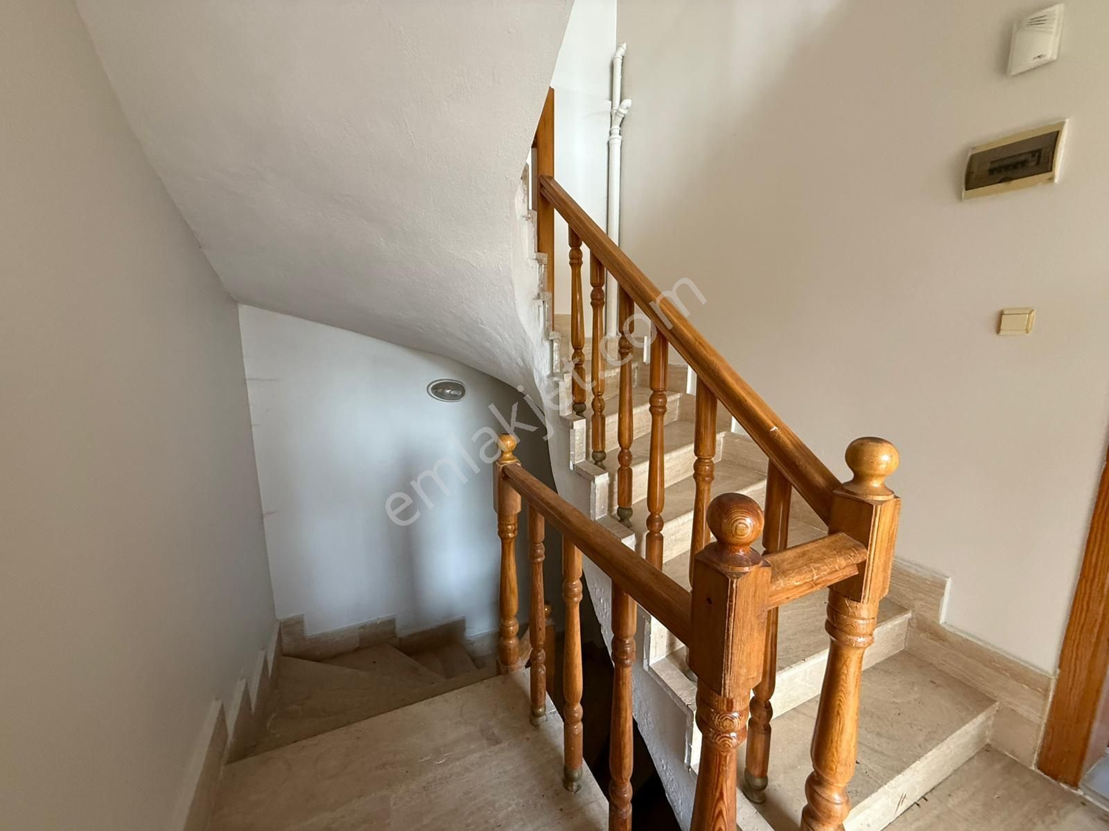 Buhara Mahallesinde Müstakil Dubleks 3+1 Bahçeli Daire Villa Tarzında - Görsel 10