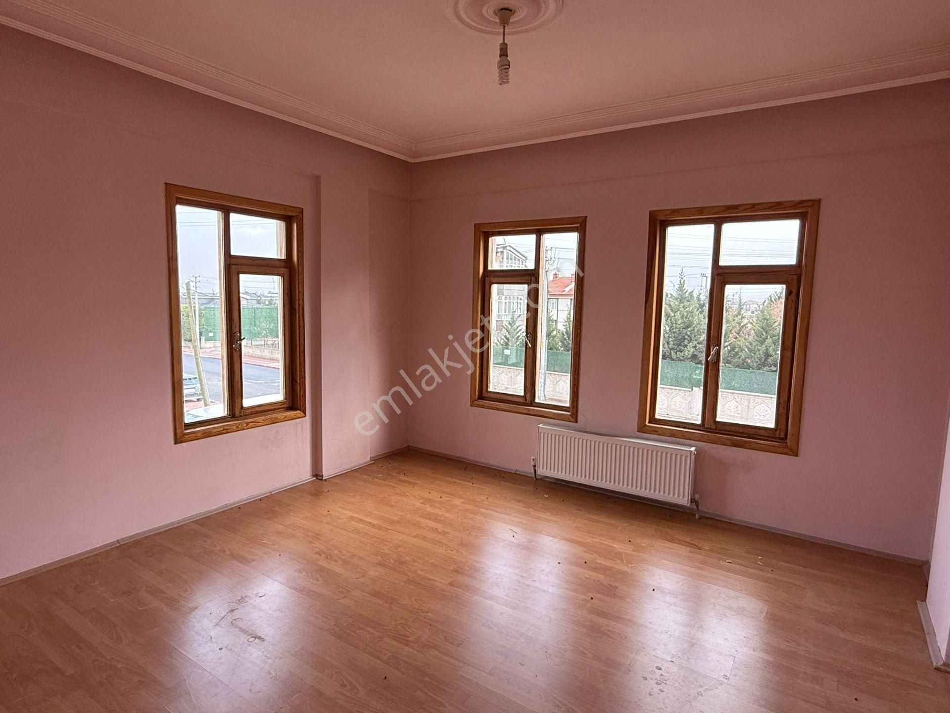 Buhara Mahallesinde Müstakil Dubleks 3+1 Bahçeli Daire Villa Tarzında - Görsel 8